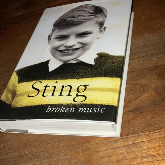 Sting 'Broken Music' Memoir Book - Picture 9 of 14